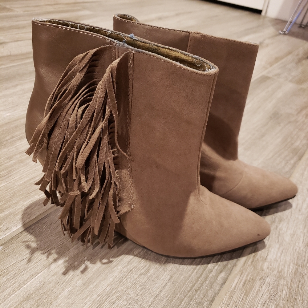 Taupe fringe wedge booties